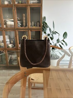 Vintage Dark Brown Leather Chain-Handle Women’s Handbag